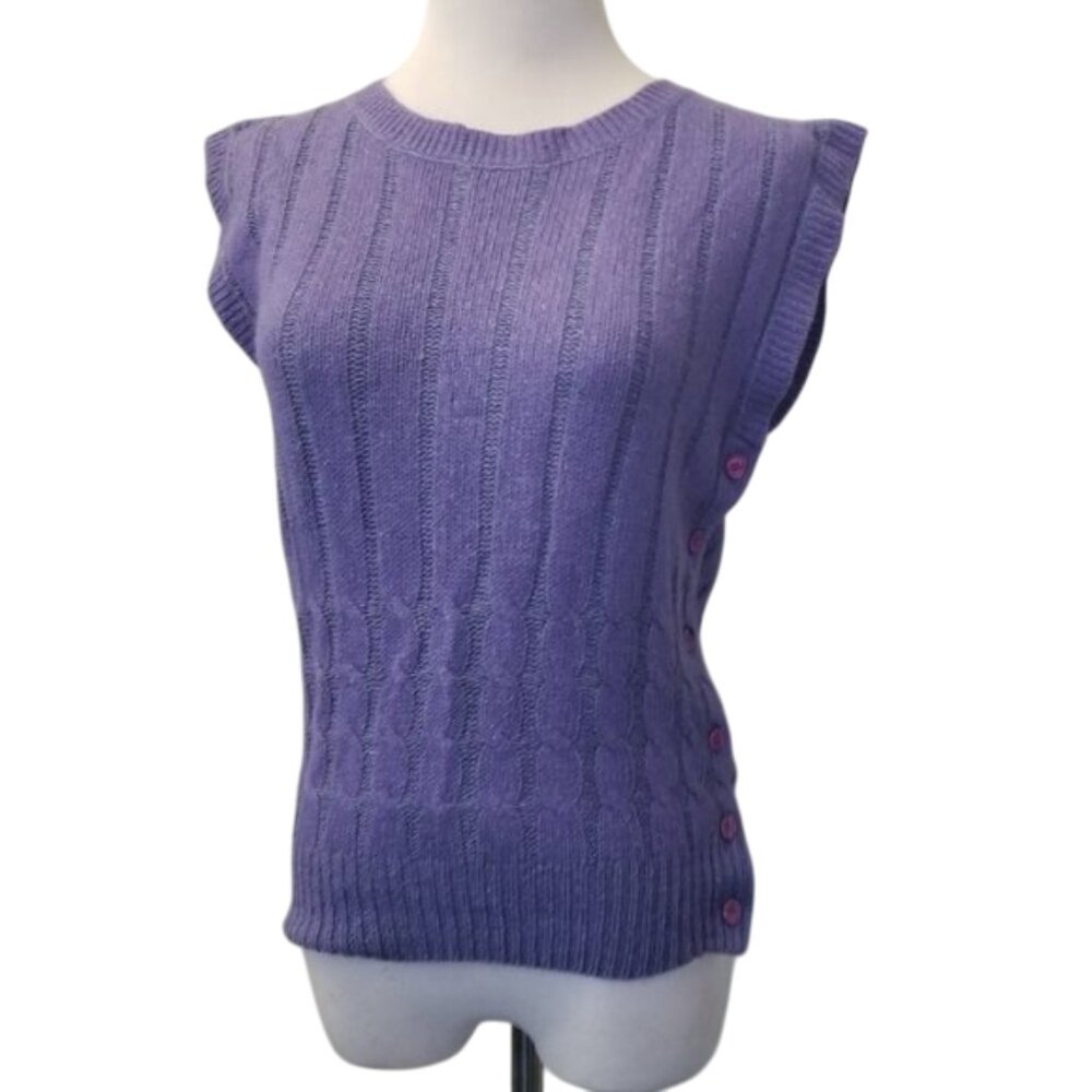 The Denver sleeveless side buttons sweater women's size Medium (AB-1)